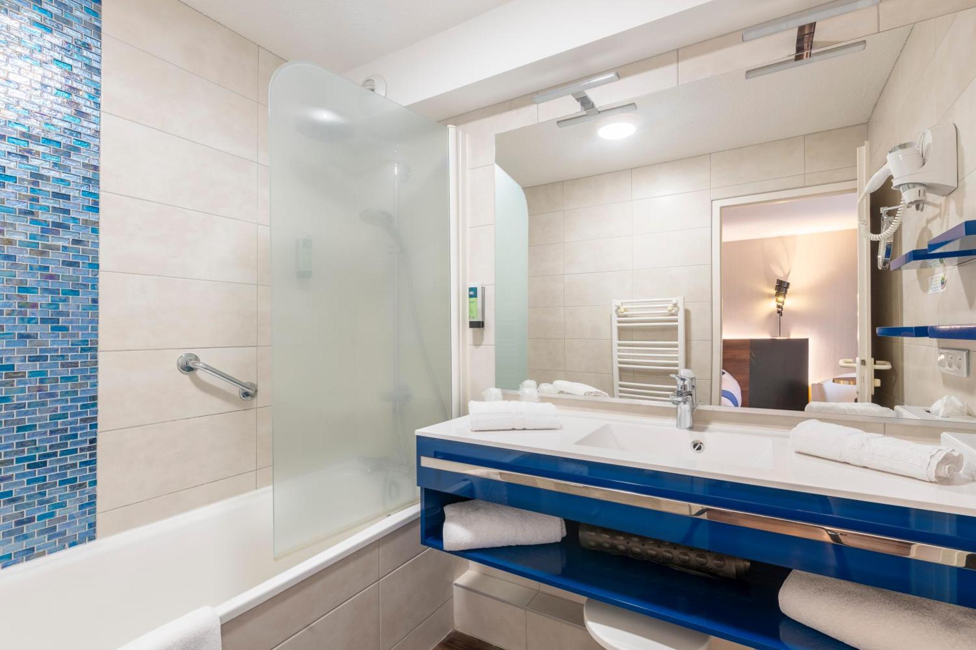 The Originals City, L'arc-en-ciel, Hotel Thonon-les-Bains