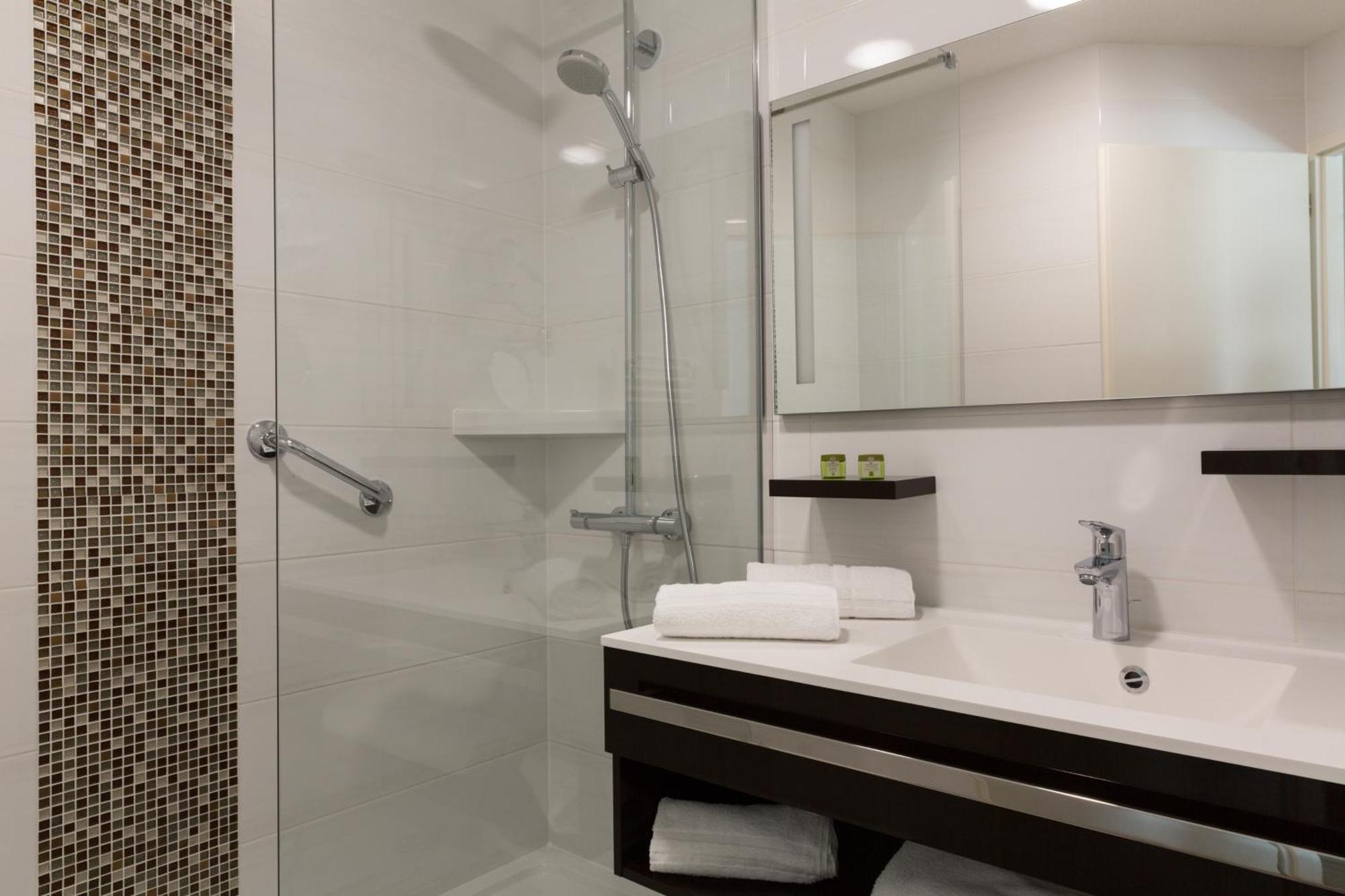 Logis Arc En Ciel Hotel Thonon-les-Bains